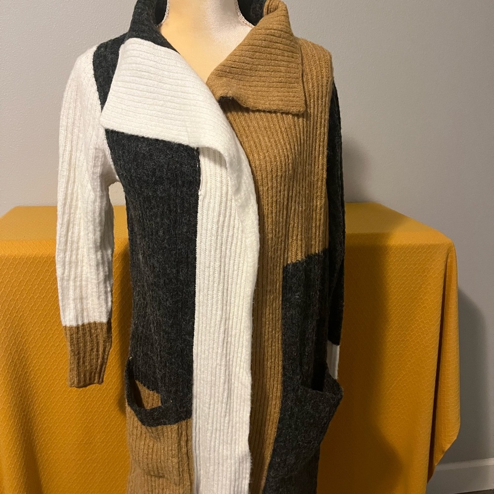 Long sleeve cardigan